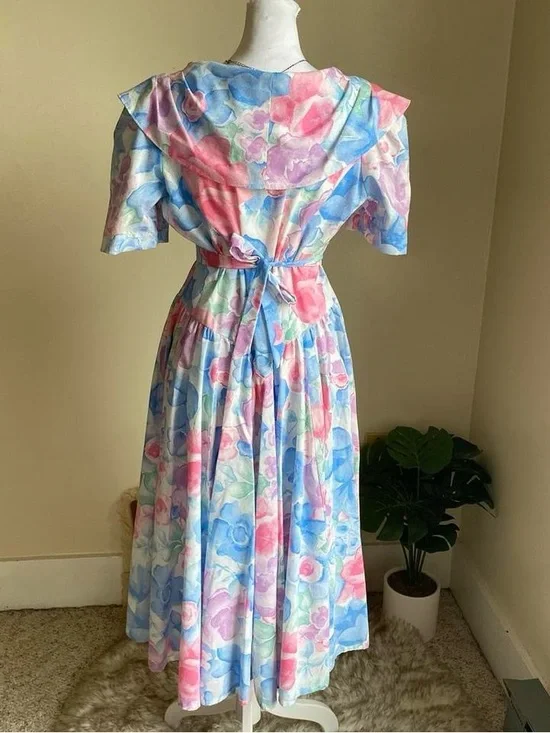 Vintage 80s watercolor floral classic spring dress - Picture 6 of 6
